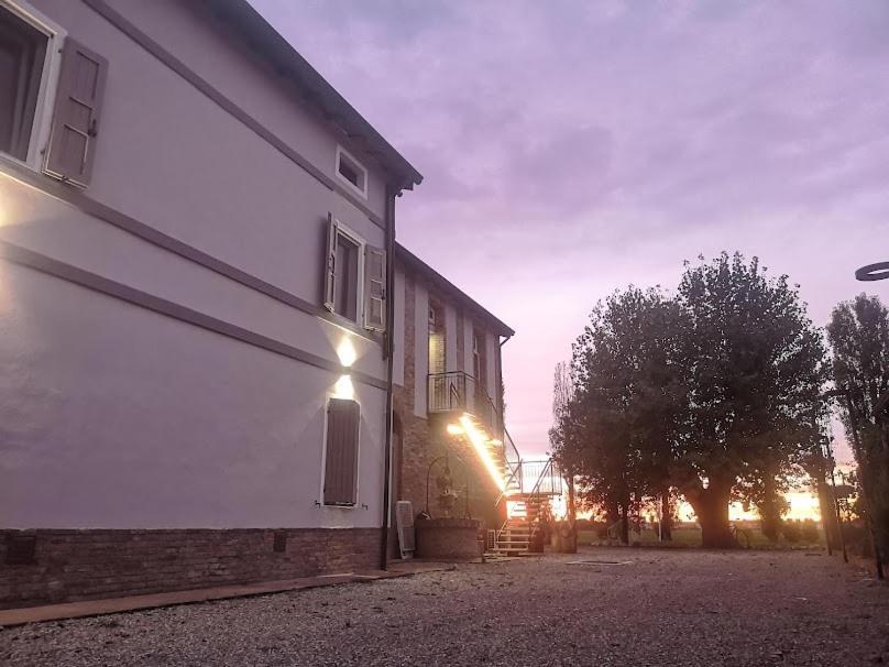 Tlcafe Hospitality Hotel San Secondo Parmense ภายนอก รูปภาพ